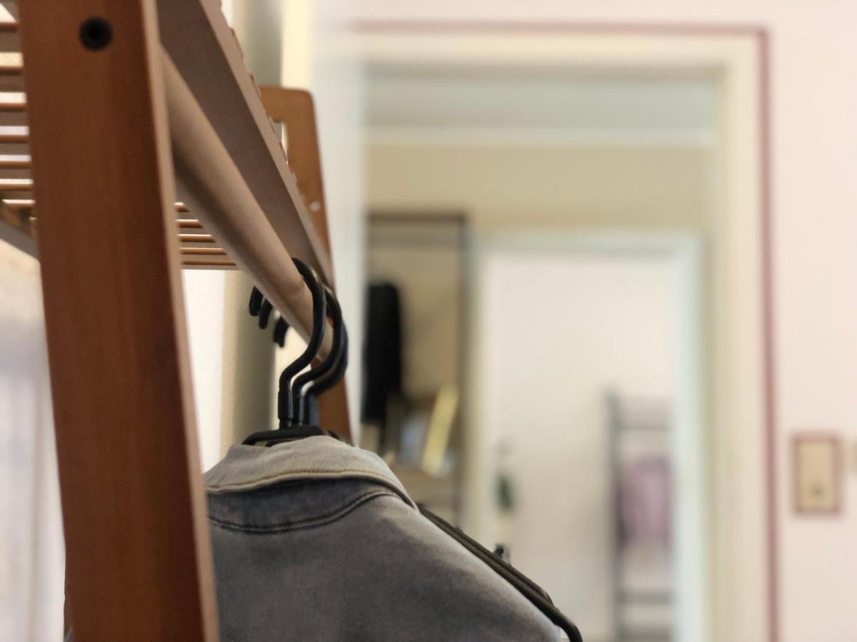 Golden Design Apartment Familie Business 6 Pers Buero Fitnessecke Naehe Messe Dus 1000 Mbit Duisburg Zewnętrze zdjęcie