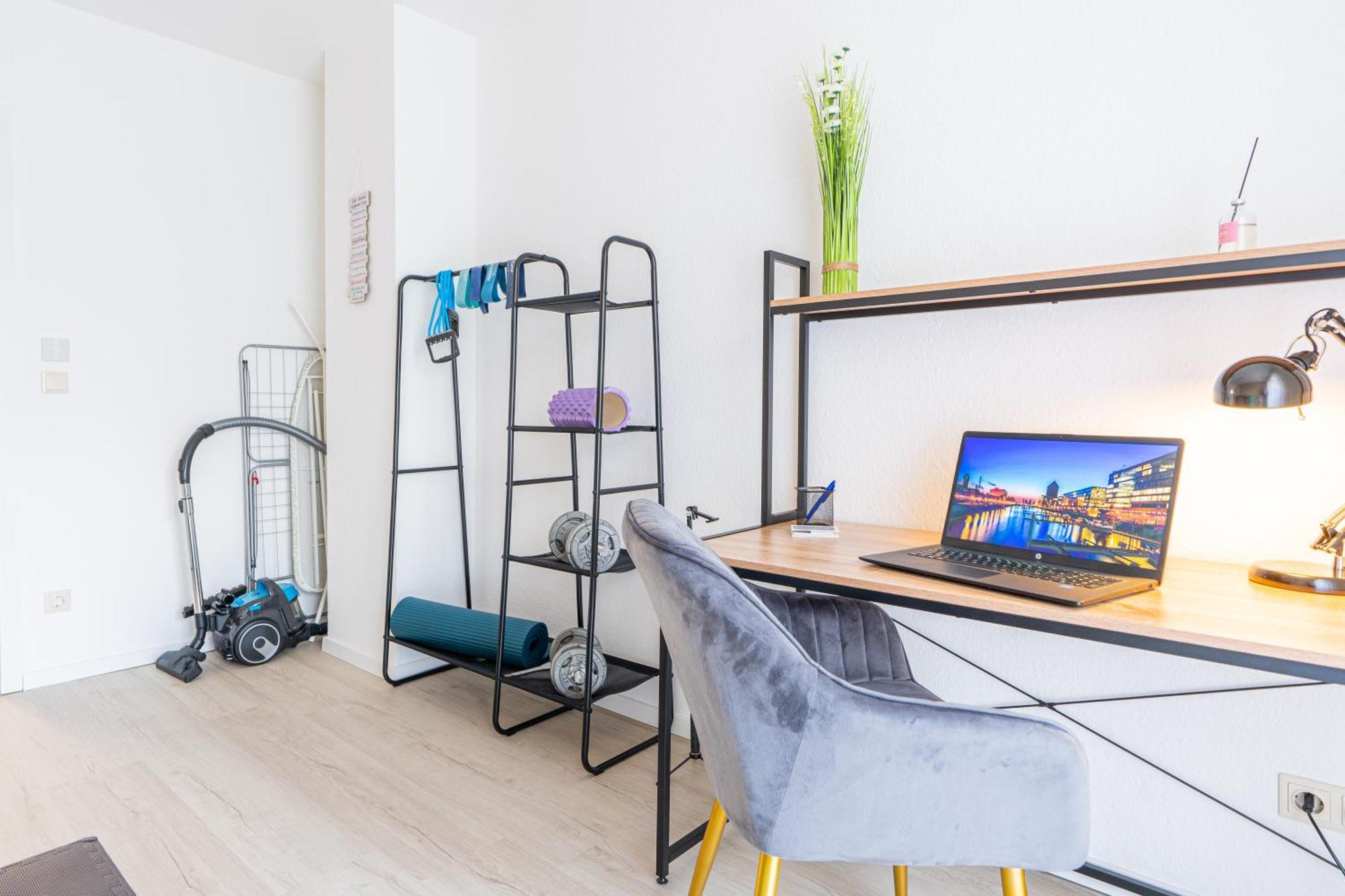Golden Design Apartment Familie Business 6 Pers Buero Fitnessecke Naehe Messe Dus 1000 Mbit Duisburg Zewnętrze zdjęcie